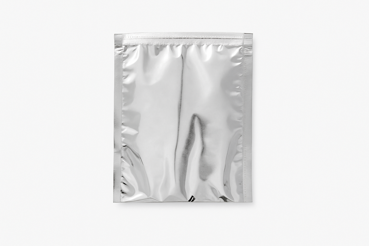 20×25 thermal bag with minigrip closure.